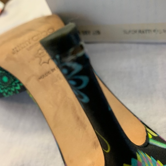 Authentic  Jimmy Choo !! Awesome 4 all occasions. - Picture 4 of 8